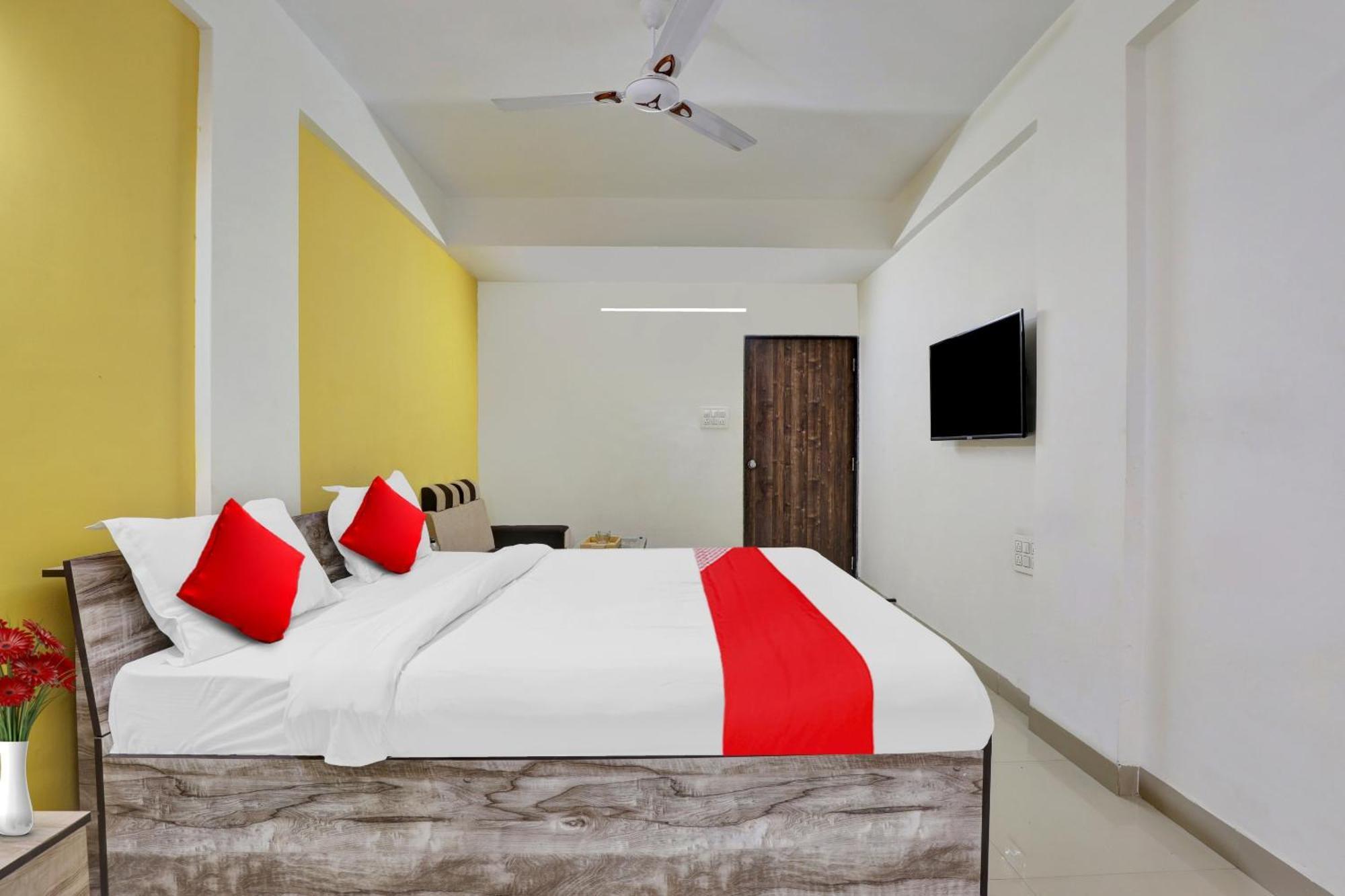 Fabhotel Relax Gandhinagar Exterior foto