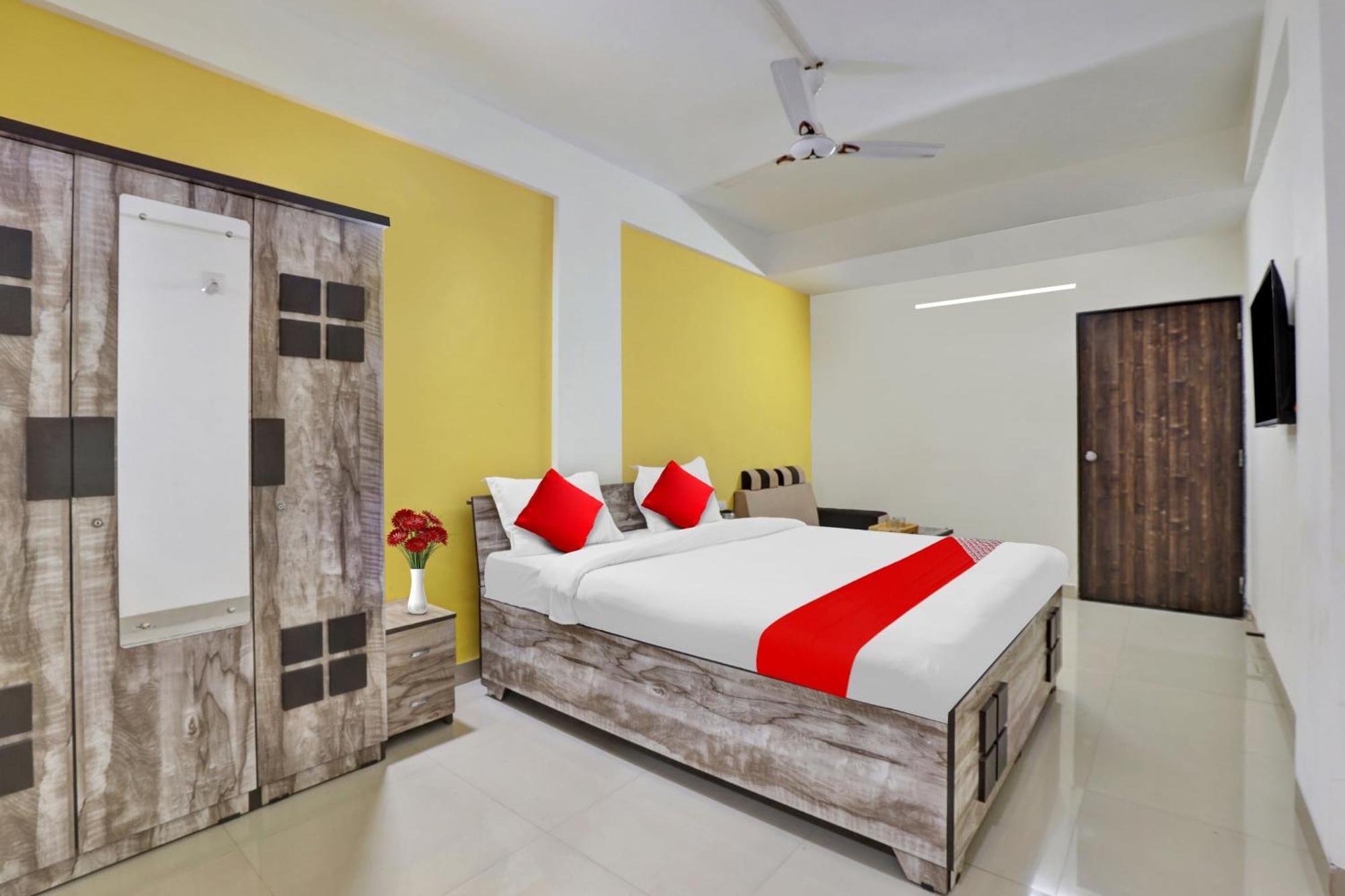 Fabhotel Relax Gandhinagar Exterior foto