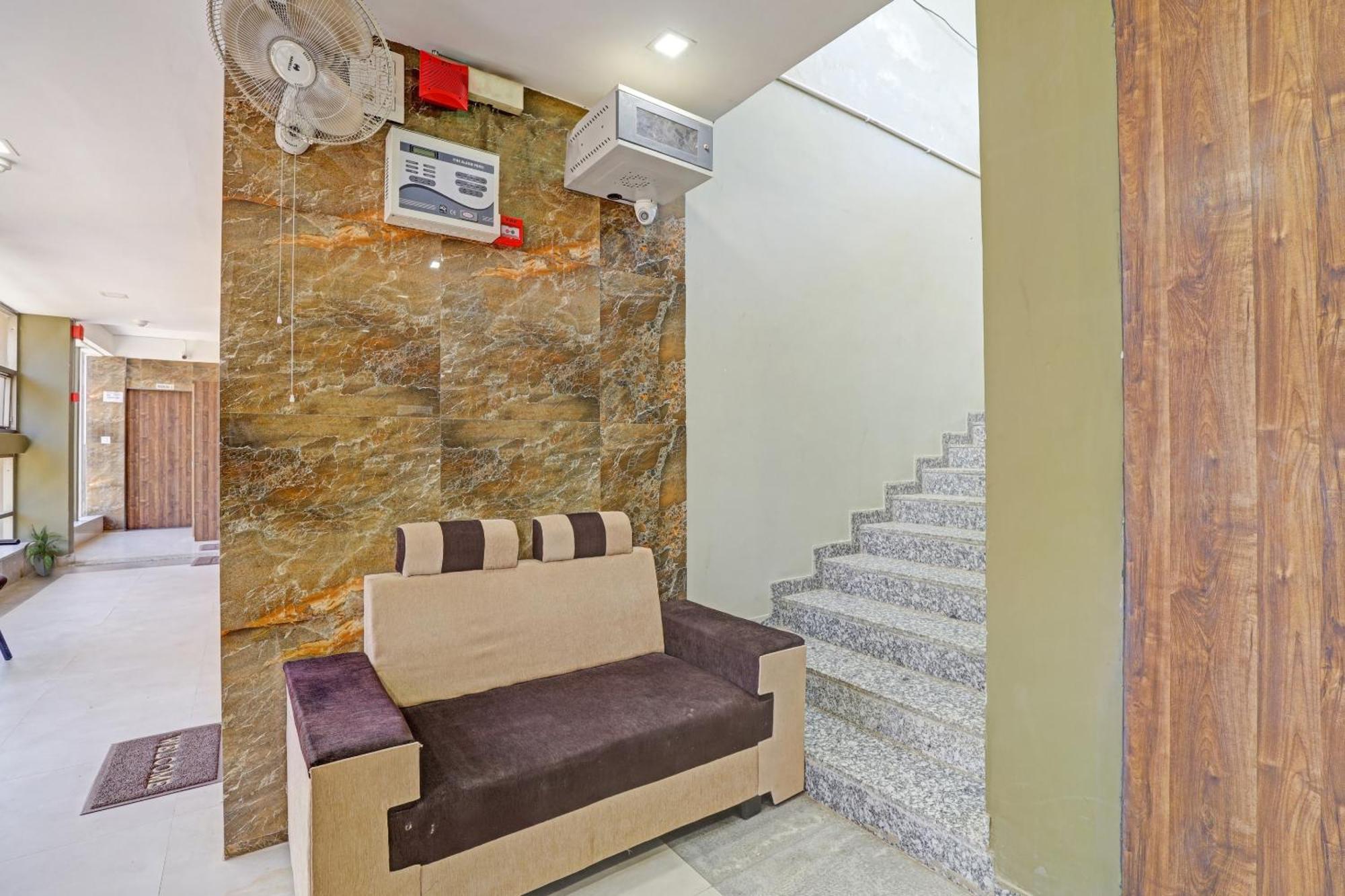 Fabhotel Relax Gandhinagar Exterior foto