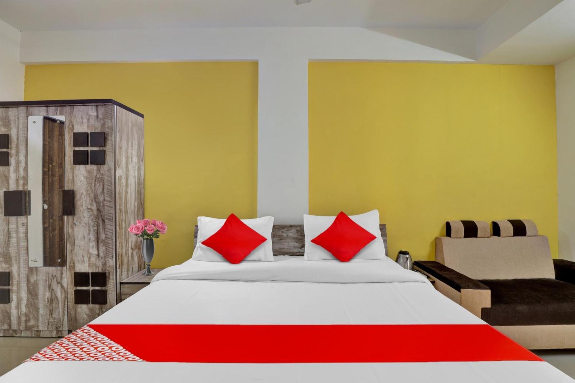 Fabhotel Relax Gandhinagar Exterior foto