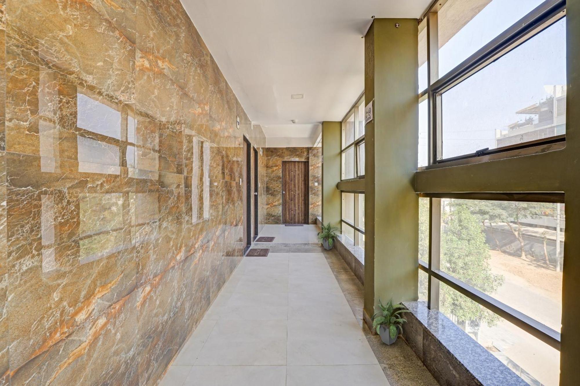 Fabhotel Relax Gandhinagar Exterior foto