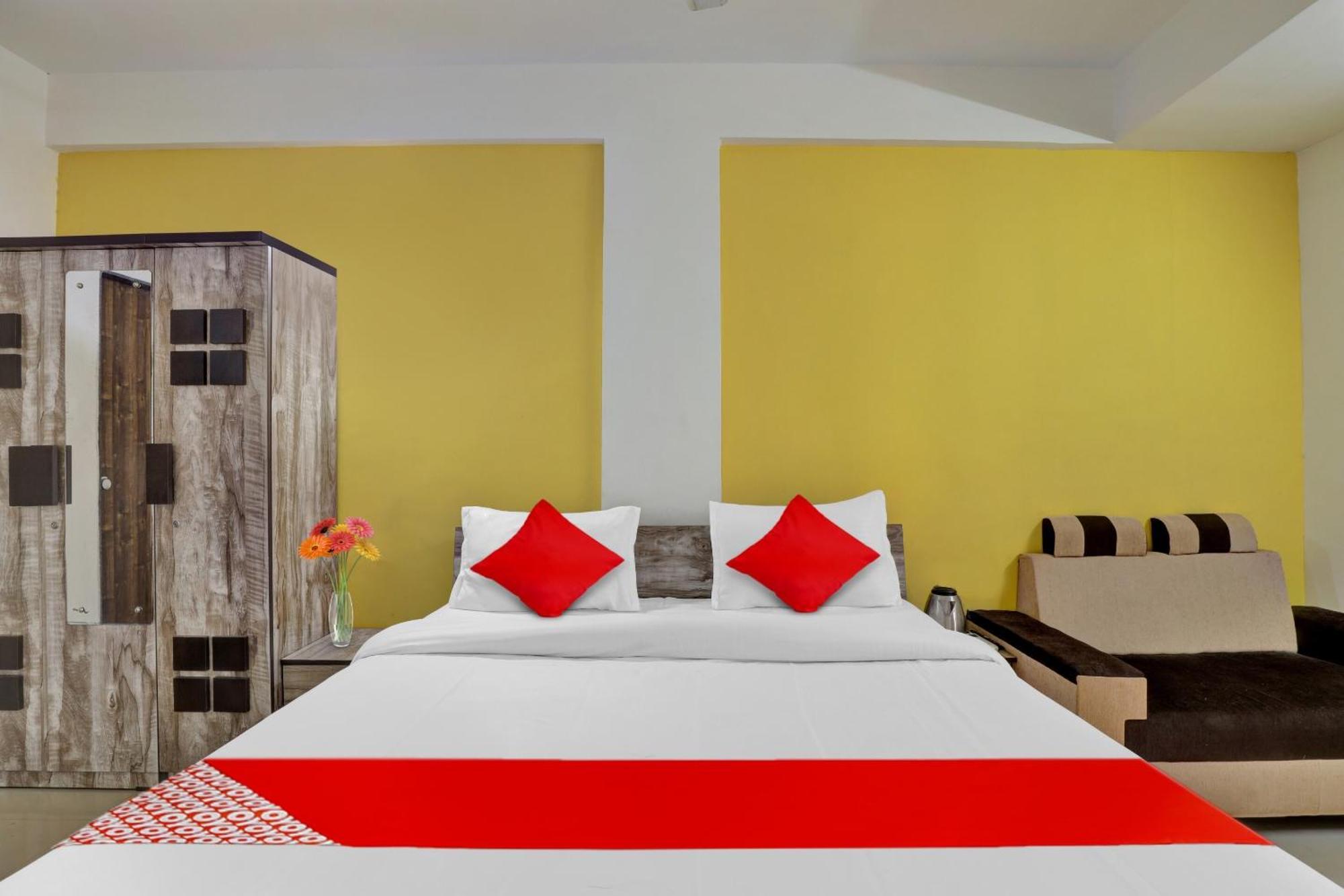 Fabhotel Relax Gandhinagar Exterior foto