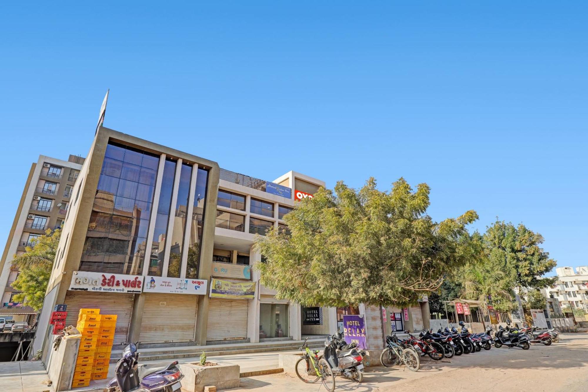 Fabhotel Relax Gandhinagar Exterior foto