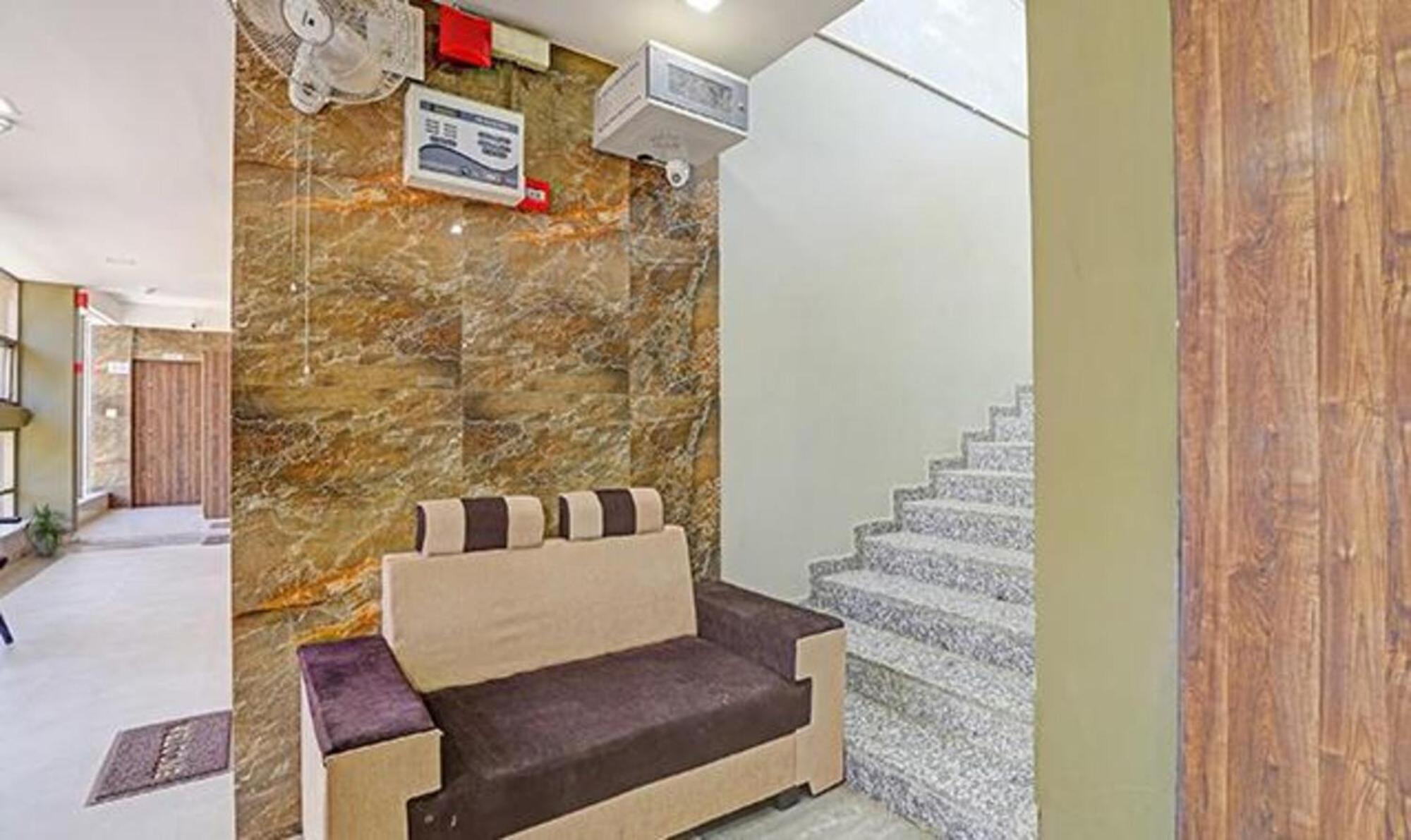 Fabhotel Relax Gandhinagar Exterior foto