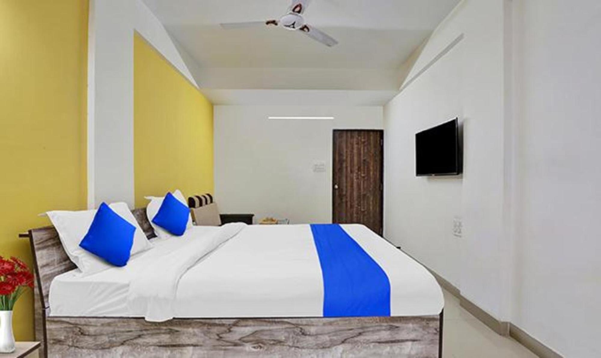 Fabhotel Relax Gandhinagar Exterior foto